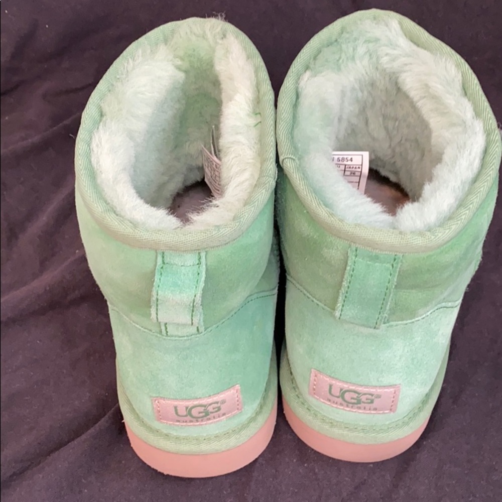 Short UGG Boots